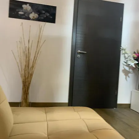 Ive's Golden Gardenia Seaside *